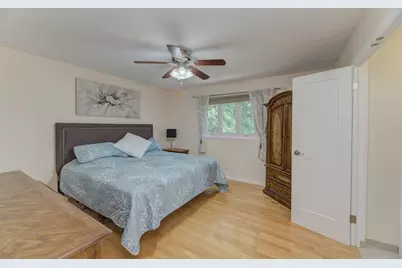 1338 W Holtz Avenue, Addison, IL 60101 - Photo 24
