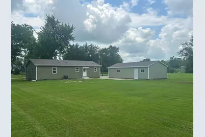 422 E 5th Avenue, Rankin, IL 60960 - Photo 8