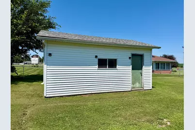 715 Hager Avenue, Milledgeville, IL 61051 - Photo 22