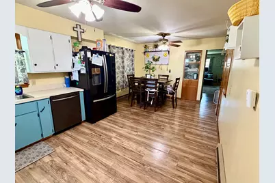 715 Hager Avenue, Milledgeville, IL 61051 - Photo 2