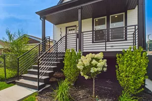1223 W 112th St, Chicago, IL 60643 - Photo 4