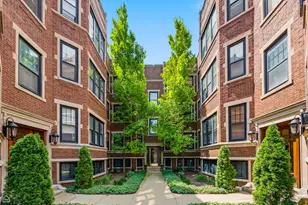 632 Sheridan Square, Evanston, IL 60202 - Photo 1