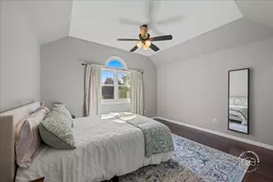 240 Mack Dr, Hinckley, IL 60520 - Photo 14