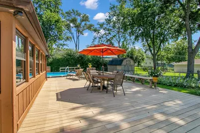 7635 Walnut Avenue, Woodridge, IL 60517 - Photo 20