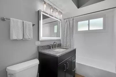 7635 Walnut Avenue, Woodridge, IL 60517 - Photo 14