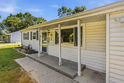 1406 Glendale Drive, Champaign, IL 61821 - Photo 4