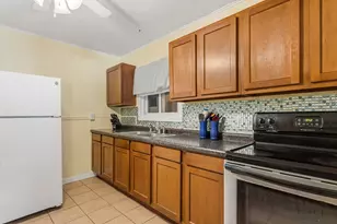 1406 Glendale Dr, Champaign, IL 61821 - Photo 14