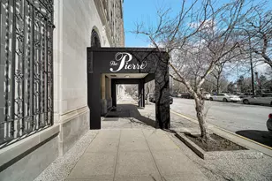 2100 N Lincoln Park West St, Chicago, IL 60614 - Photo 28