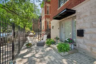 1958 N Bissell St, Chicago, IL 60614 - Photo 2