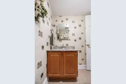 135 Cloverdale Lane, Schaumburg, IL 60194 - Photo 18