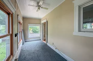 437 W Decatur St, Decatur, IL 62522 - Photo 36