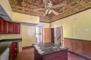 437 W Decatur St, Decatur, IL 62522 - Photo 26
