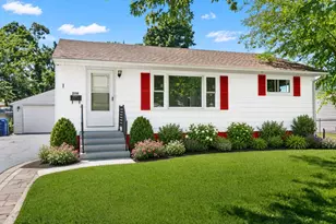 2110 Delaware Rd, Waukegan, IL 60087 - Photo 1
