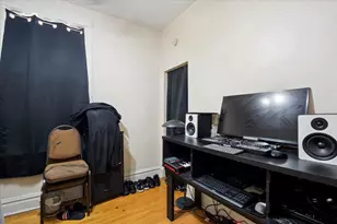 4435 S Campbell Ave, Chicago, IL 60632 - Photo 12