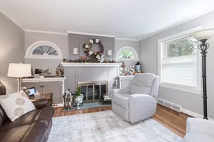 304 Perrin Ave, Bloomington, IL 61701 - Photo 10