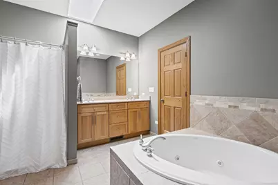 7205 Pierceshire Road, Spring Grove, IL 60081 - Photo 16
