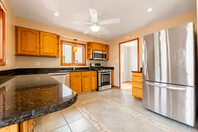 8708 44th Place, Lyons, IL 60534 - Photo 8