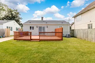 8708 44th Pl, Lyons, IL 60534 - Photo 20