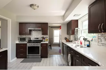 1415 Churchill Road, Schaumburg, IL 60195 - Photo 8