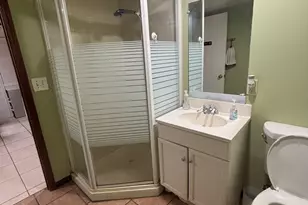 4825 W Jarlath St, Lincolnwood, IL 60712 - Photo 8
