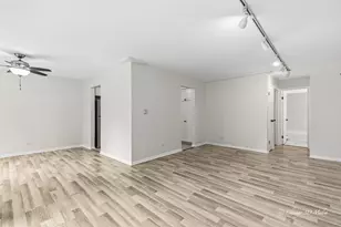1340 W Touhy Ave, Chicago, IL 60626 - Photo 6