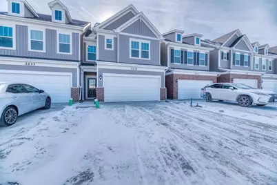 2235 Horseshoe Circle #2235, Naperville, IL 60564 - Photo 2