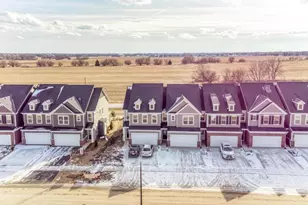 2235 Horseshoe Cir, Naperville, IL 60564 - Photo 26