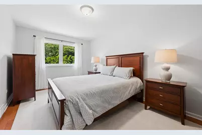 5626 N Kerbs Avenue, Chicago, IL 60646 - Photo 14