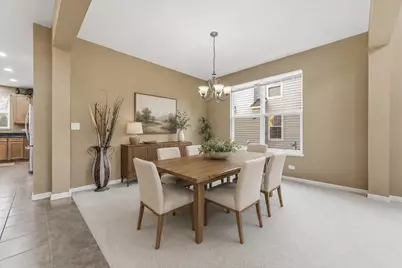 2023 Torino Drive, Elgin, IL 60123 - Photo 8