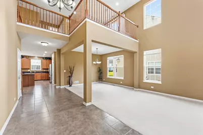 2023 Torino Drive, Elgin, IL 60123 - Photo 10
