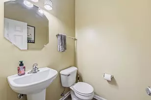 2023 Torino Dr, Elgin, IL 60123 - Photo 20