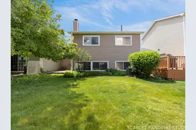 376 Thorncliffe Drive, Glendale Heights, IL 60139 - Photo 2
