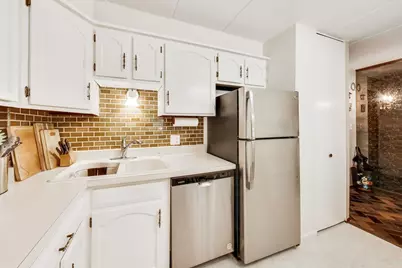 6330 Lincoln Avenue #1A, Morton Grove, IL 60053 - Photo 8