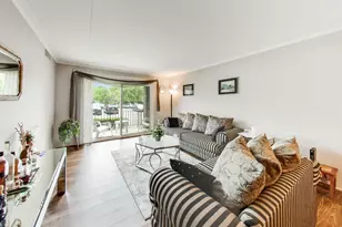 6330 Lincoln Ave, Morton Grove, IL 60053 - Photo 4