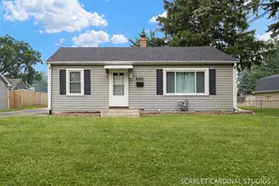930 S Norbury Ave, Lombard, IL 60148 - Photo 1