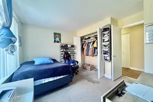 3217 W Bryn Mawr Ave, Chicago, IL 60659 - Photo 20