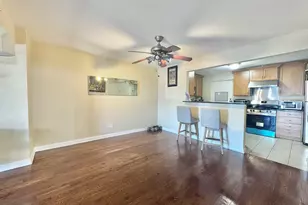 3217 W Bryn Mawr Ave, Chicago, IL 60659 - Photo 4