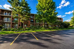 520 Biesterfield Rd, Elk Grove Village, IL 60007 - Photo 4
