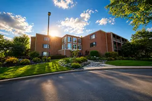 520 Biesterfield Rd, Elk Grove Village, IL 60007 - Photo 2