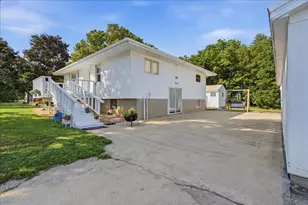 7302 Old Peoria Rd, Danvers, IL 61732 - Photo 4