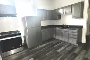 1302 E 72nd St, Chicago, IL 60619 - Photo 10