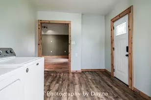 201 NW Lexington St, Iroquois, IL 60945 - Photo 8