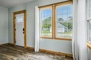 201 NW Lexington St, Iroquois, IL 60945 - Photo 6