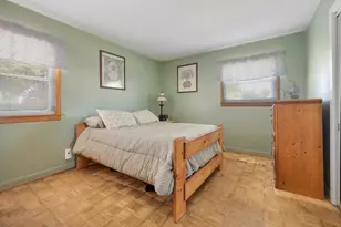 100 Woodcrest Ln, Elk Grove Village, IL 60007 - Photo 12