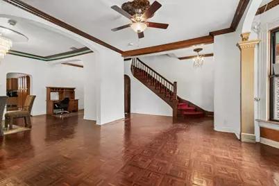 2656 W Logan Boulevard, Chicago, IL 60647 - Photo 8