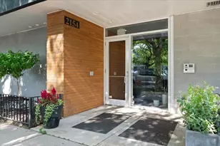 2154 W Division St, Chicago, IL 60622 - Photo 30