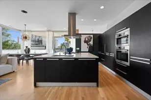2154 W Division St, Chicago, IL 60622 - Photo 16