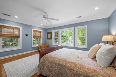 [Address not provided], Winnetka, IL 60093 - Photo 34