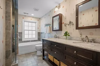 [Address not provided], Winnetka, IL 60093 - Photo 36