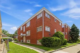 2225 S 17th Ave, North Riverside, IL 60546 - Photo 1